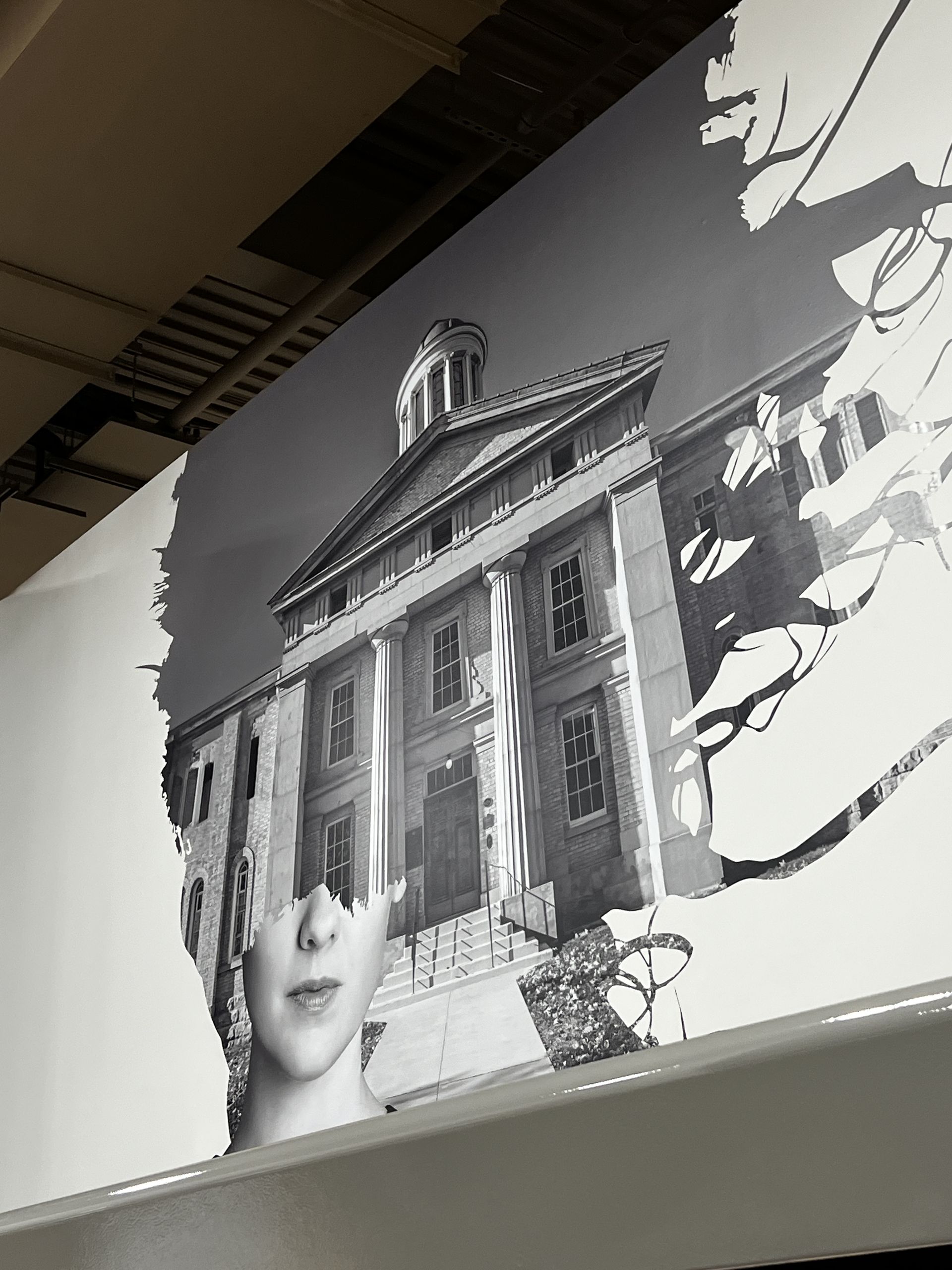 Heritage feature mural